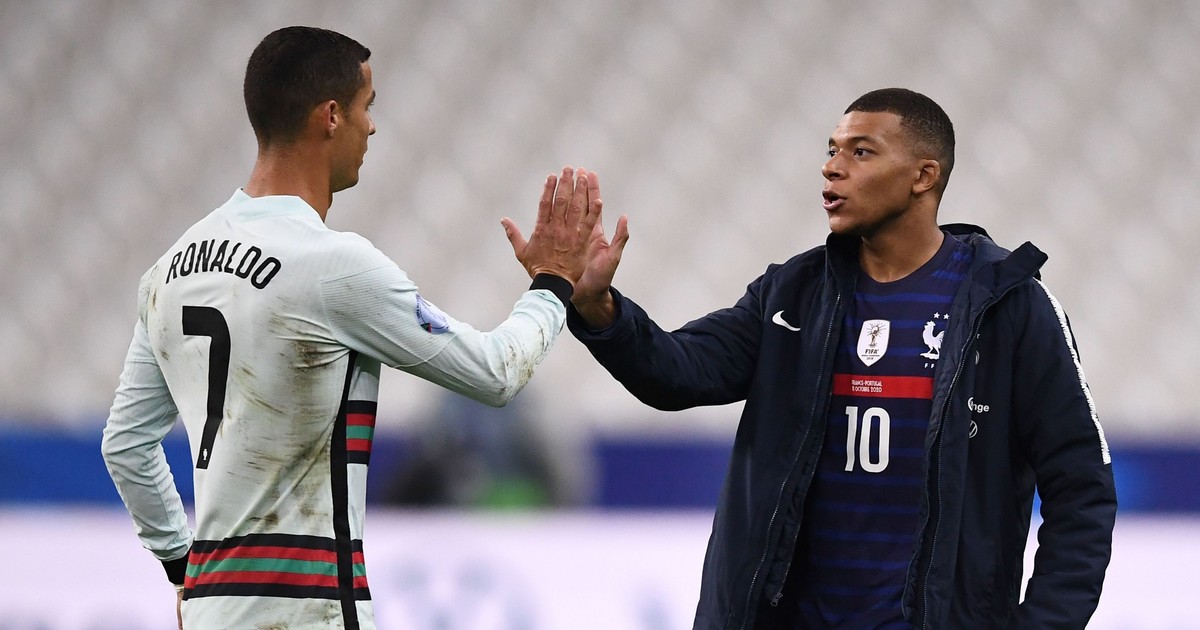 ronaldo ung ho mbappe